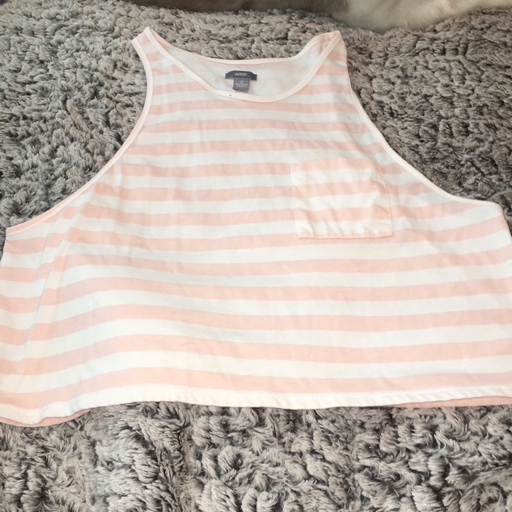Striped cropped tank top